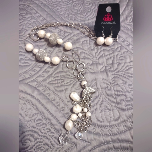 Silver, Faux Pearl & Rhinestone Necklace and Earrings. 14in with a 5 in tassel. - Picture 3 of 4
